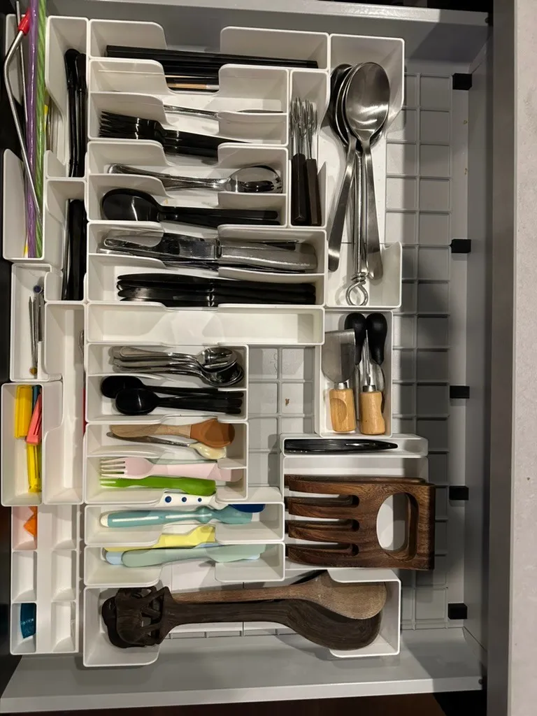 Organizadores modulares para cajón de cocina