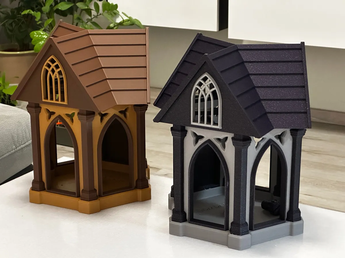 Comedero para pájaros con forma de catedral