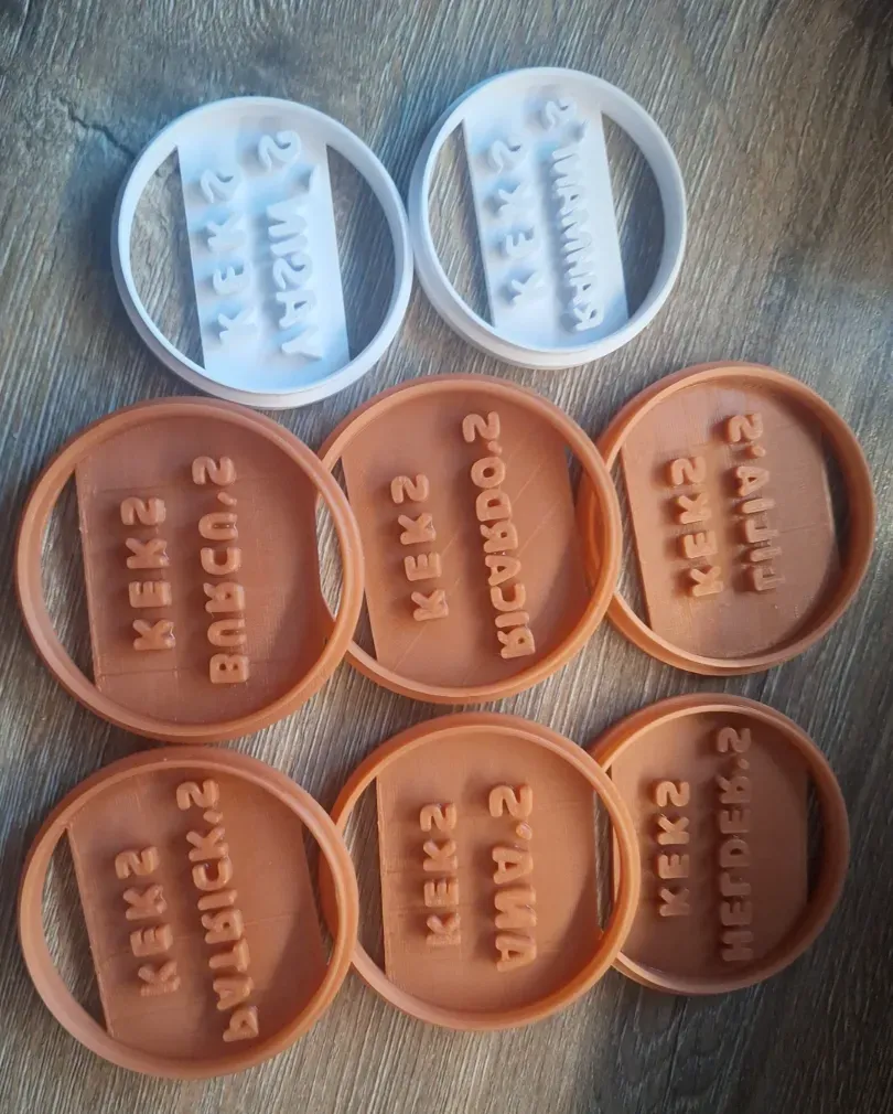 Cortante de galletitas con nombre personalizado