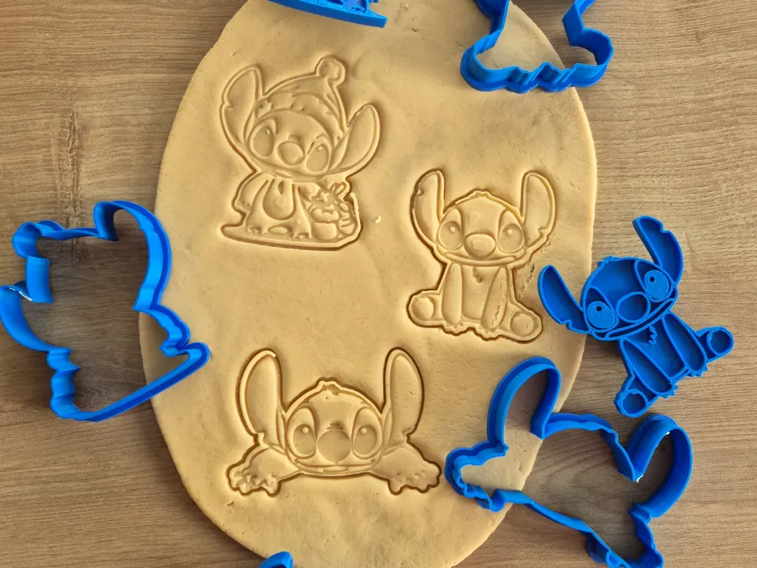 Cortante de galletitas con forma de extraterrestre
