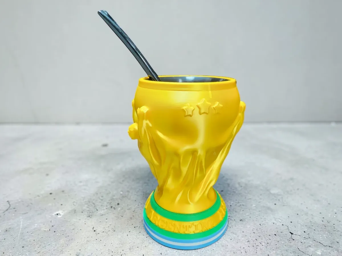 Mate con tres estrellas grabadas