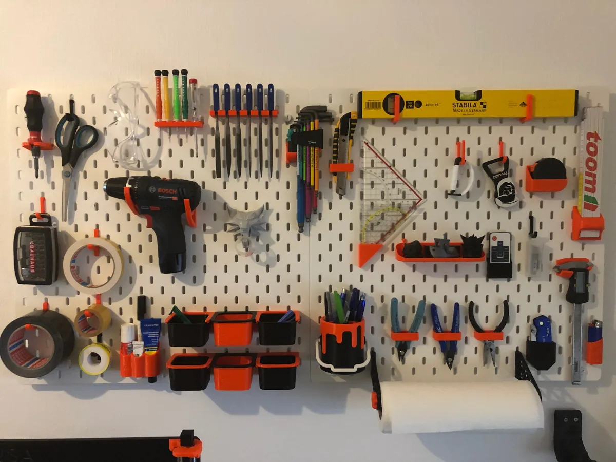 Colección de ganchos y soportes para panel perforado