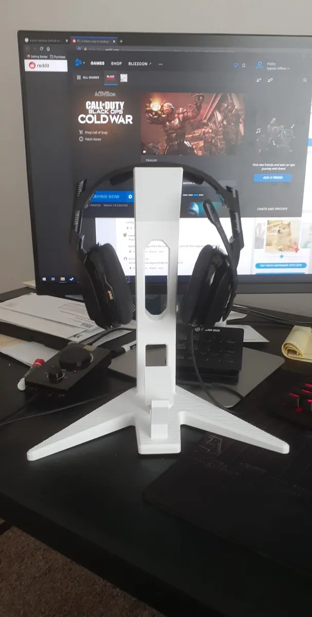 Soporte compacto para auriculares y joystick