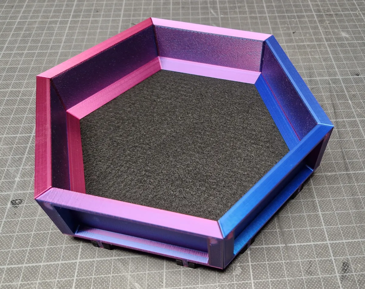Bandeja hexagonal plegable para dados con imanes