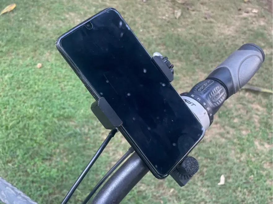 Soporte de celular para manubrio de bicicleta