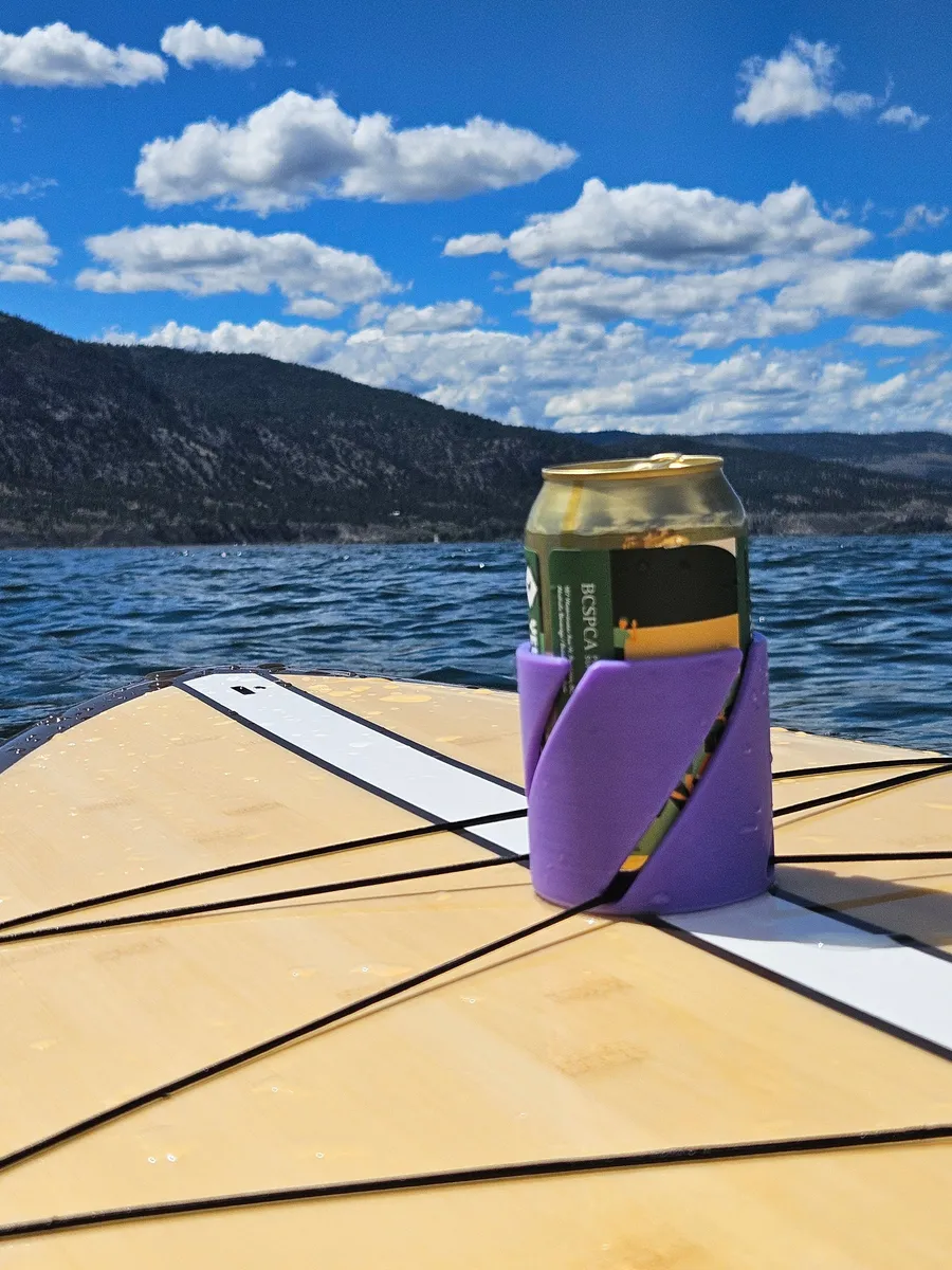 Portalatas atornillable para kayak o canoa