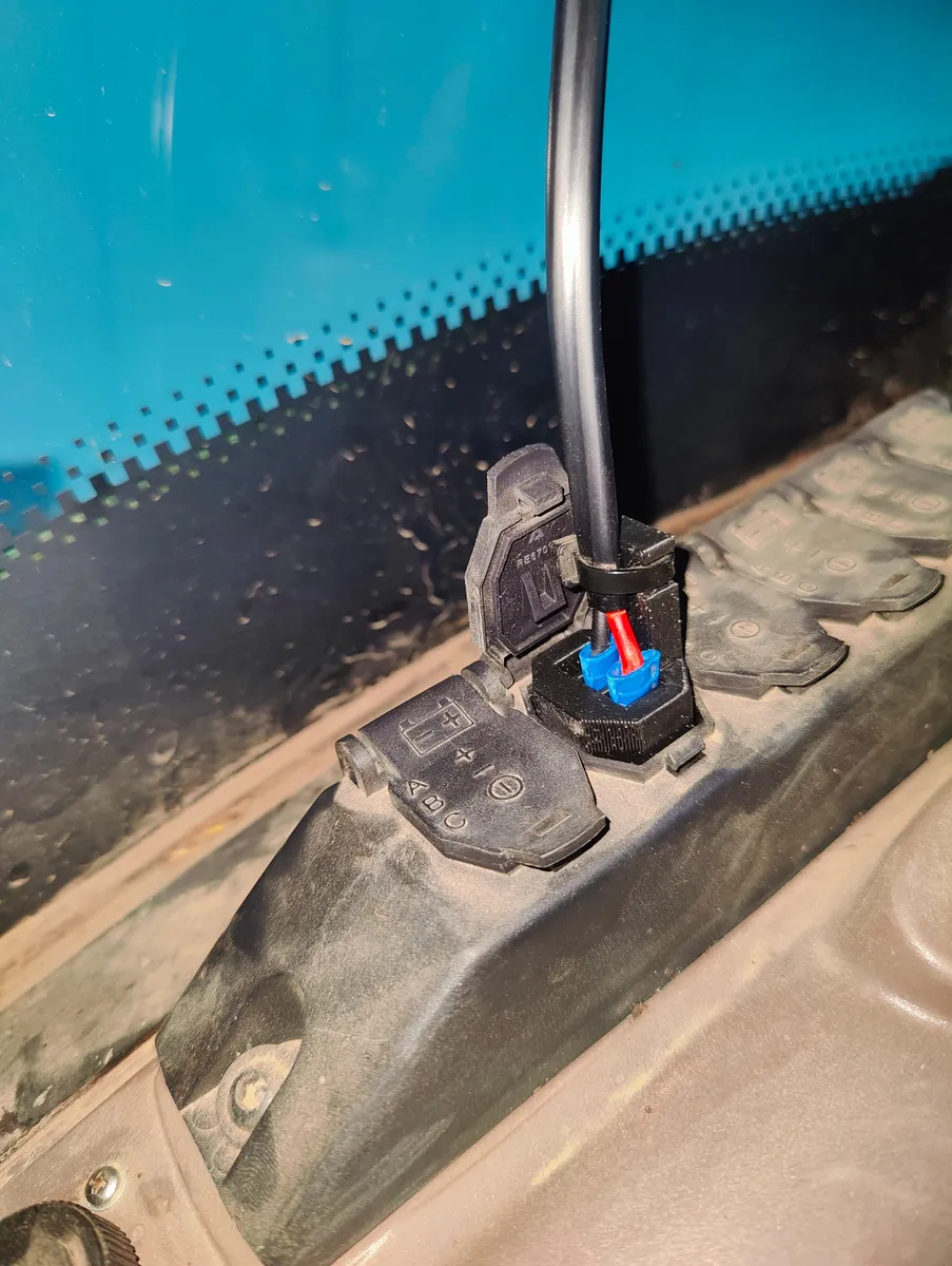 Conector eléctrico de repuesto para tractor