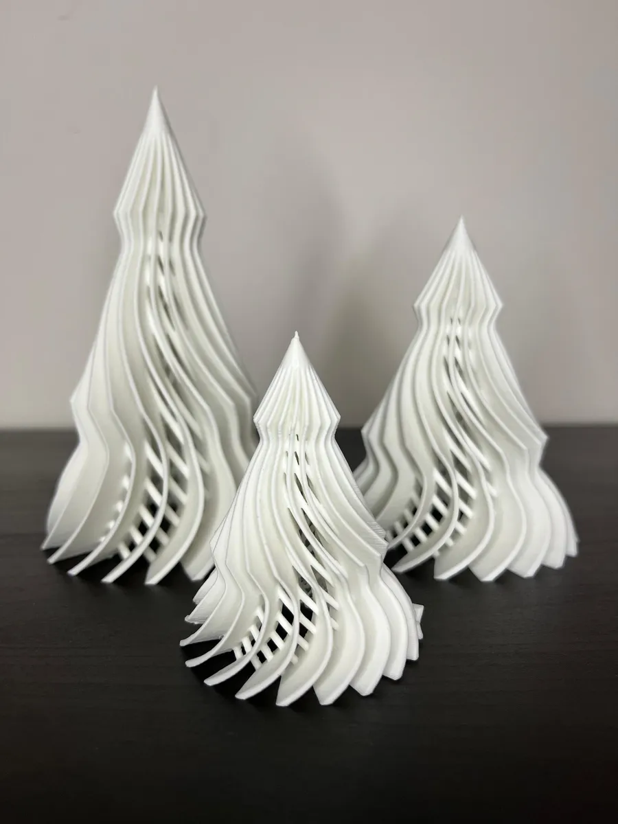 Adornos geométricos para árbol de Navidad