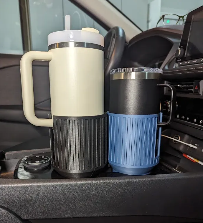 Adaptador de portavasos para termo grande