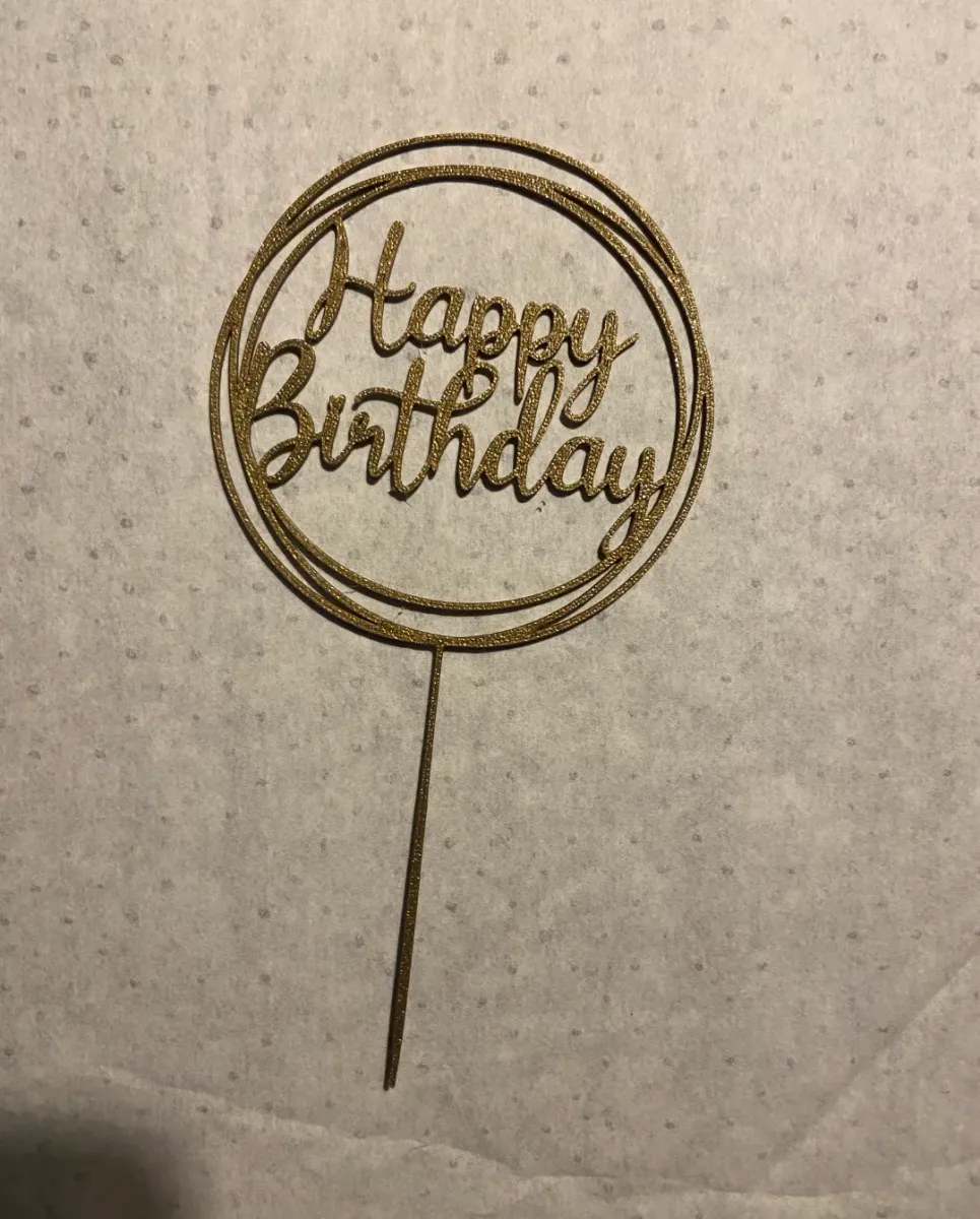 Cartel de feliz cumpleaños fino y liviano