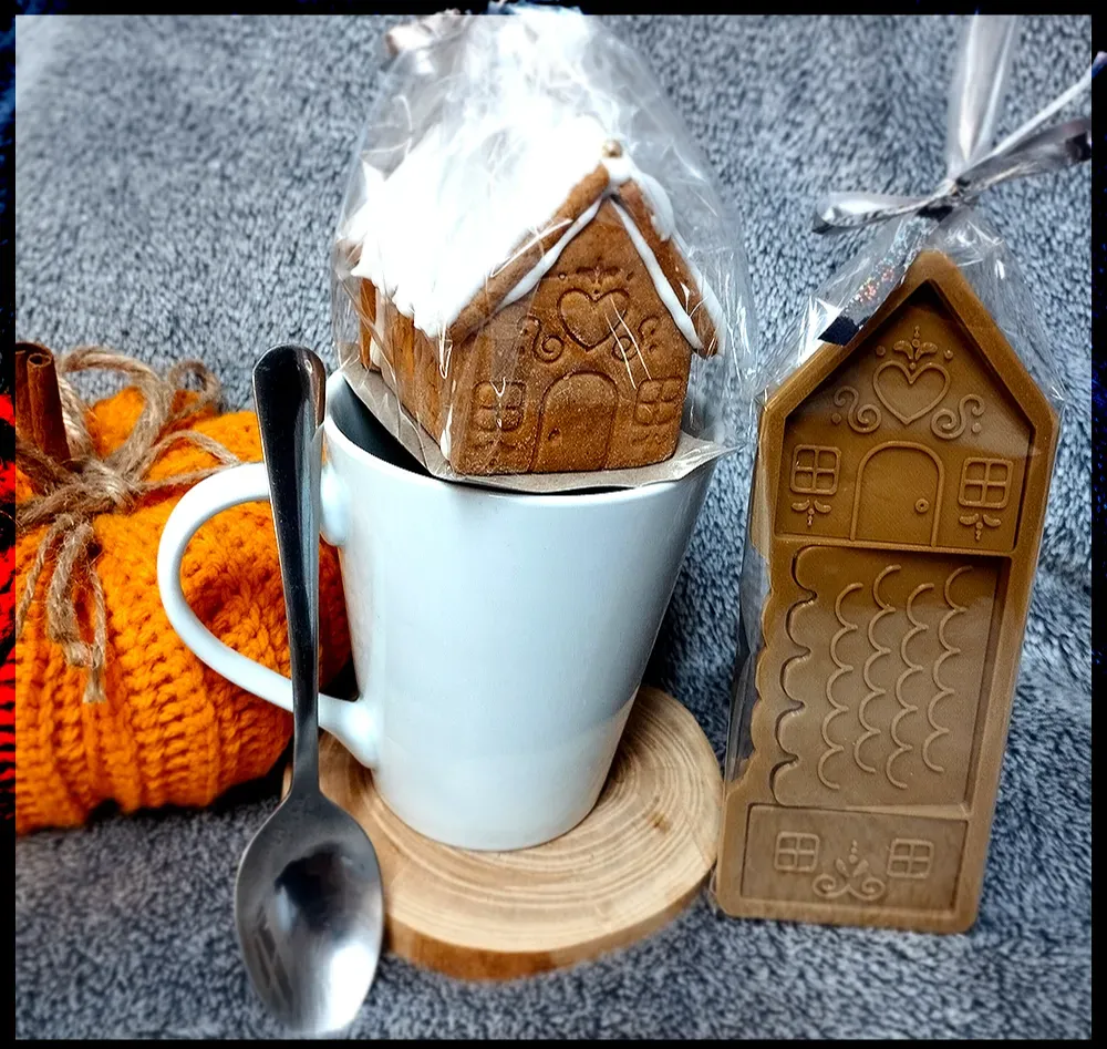 Cortantes y sello para casita de jengibre