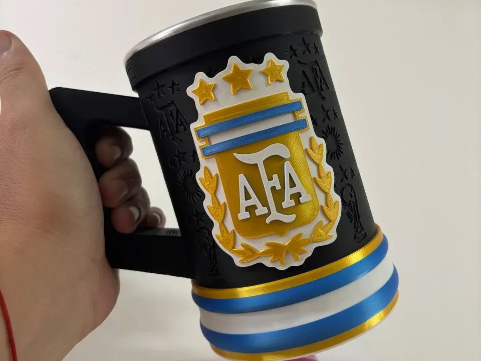 Jarra chopera de medio litro con manija ancha