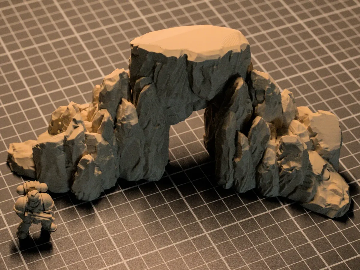 Formación rocosa de escenografía para tablero