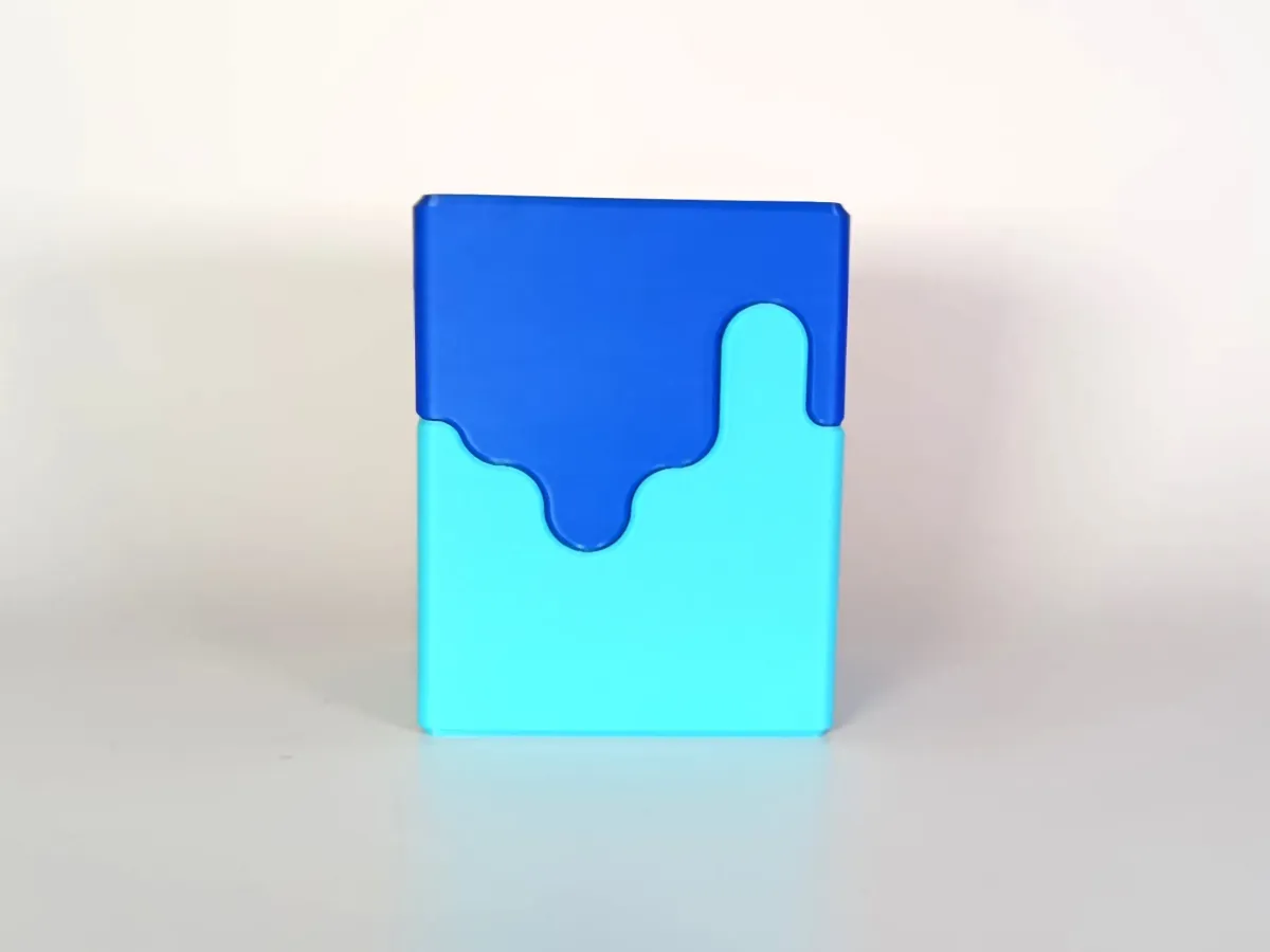 Caja para cien cartas con relieve derretido