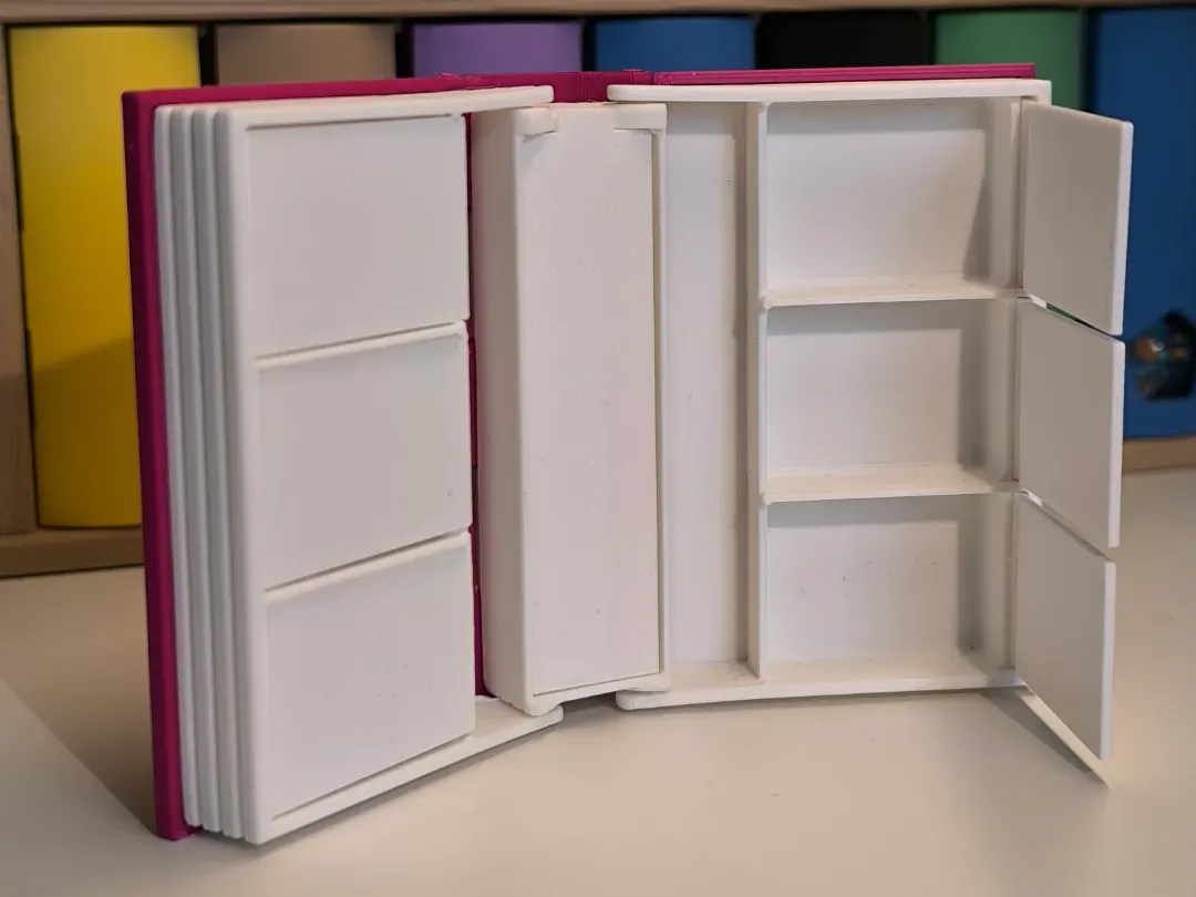 Caja con forma de libro para estante