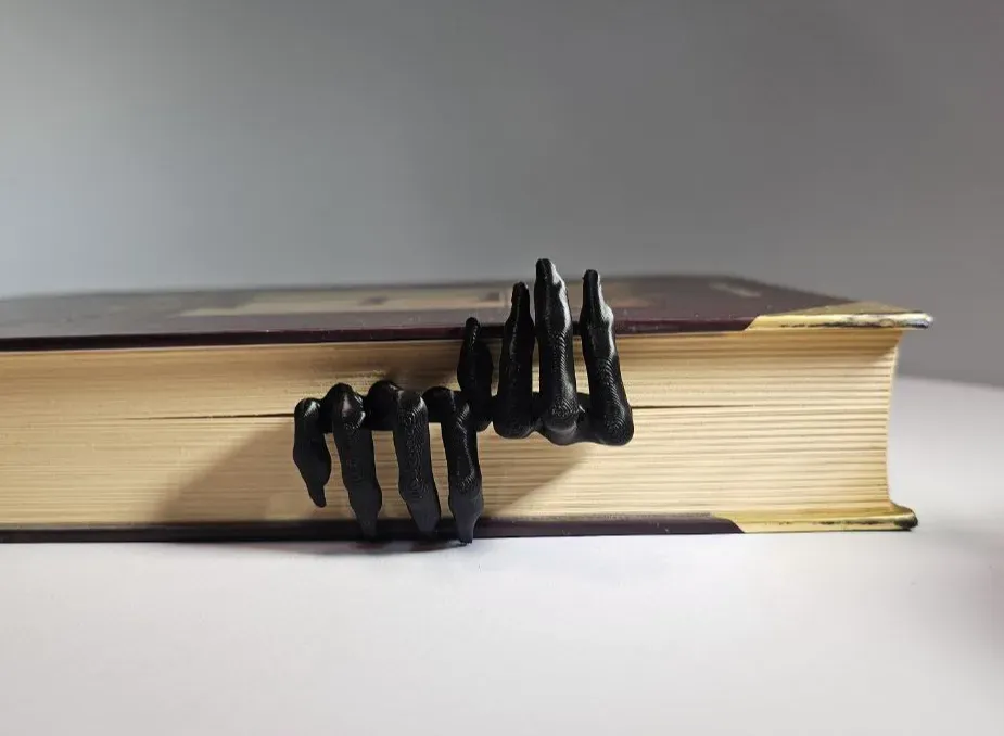 Marcador de libros de motivo siniestro