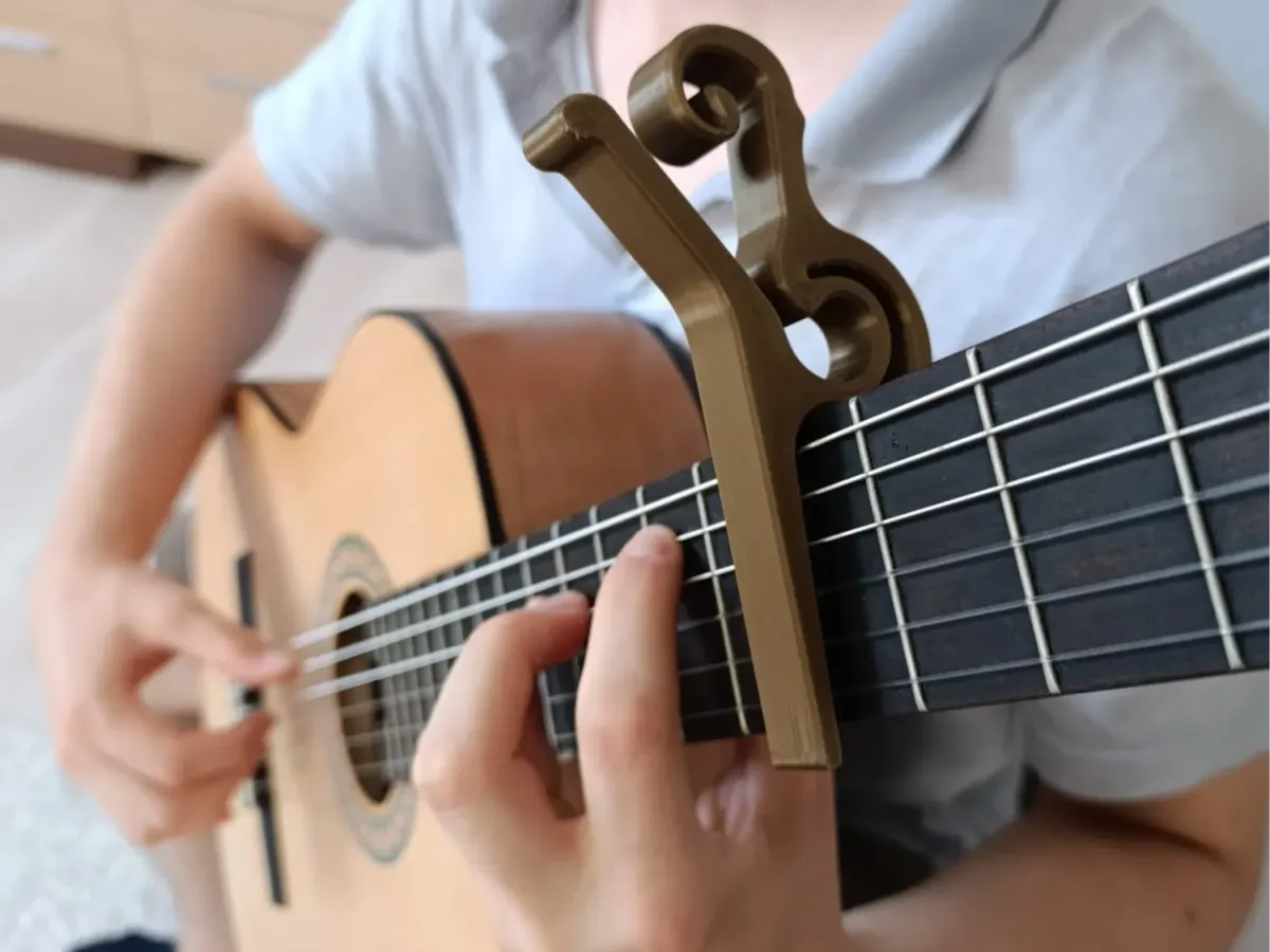 Cejilla flexible para guitarra