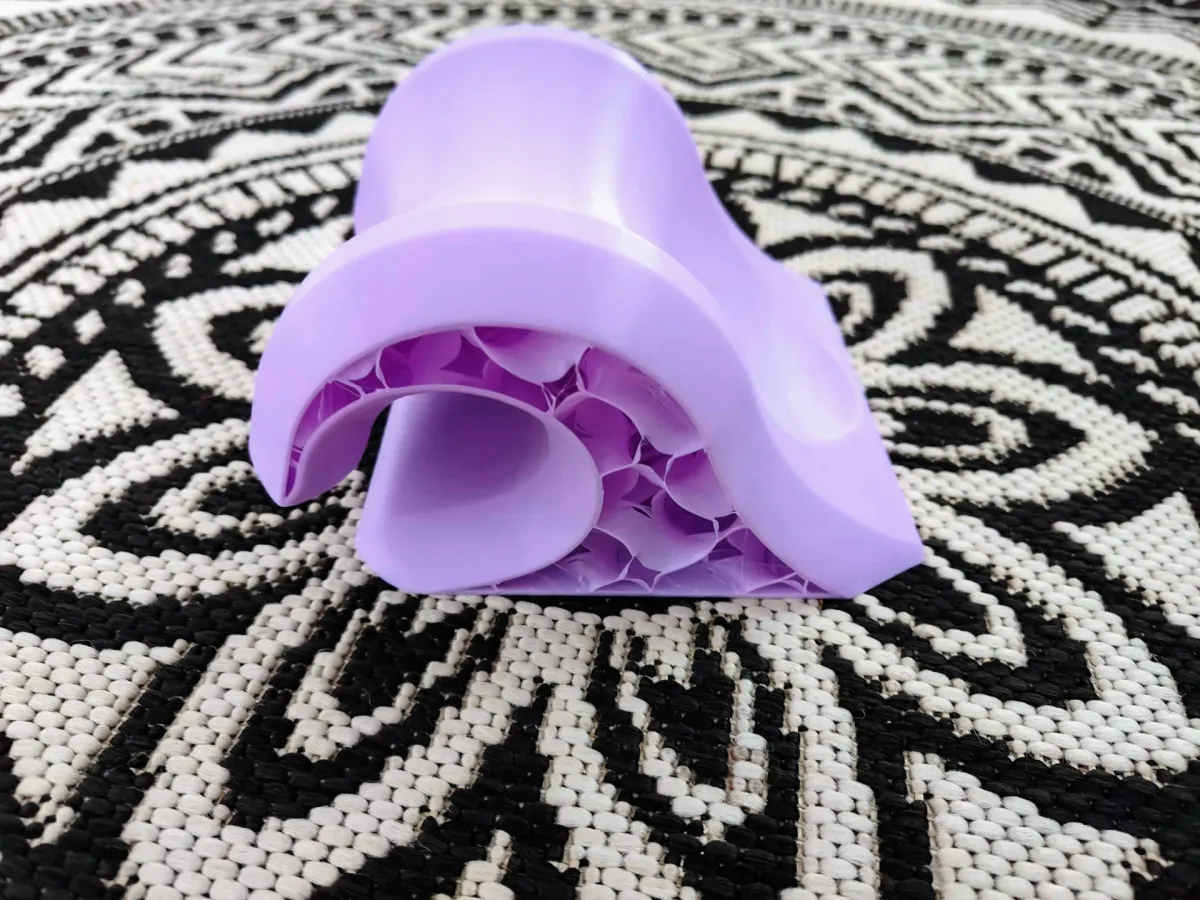 Almohadilla cervical en material flexible