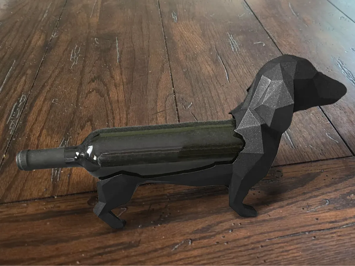 Soporte de botella con perro sentado