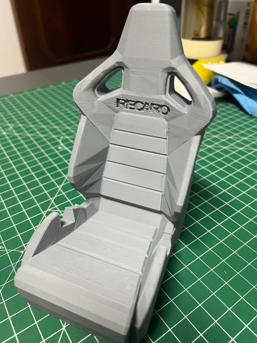 Soporte de celular con forma de butaca (mediano)