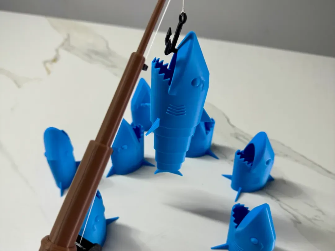 Juego de pesca con tiburón para chicos