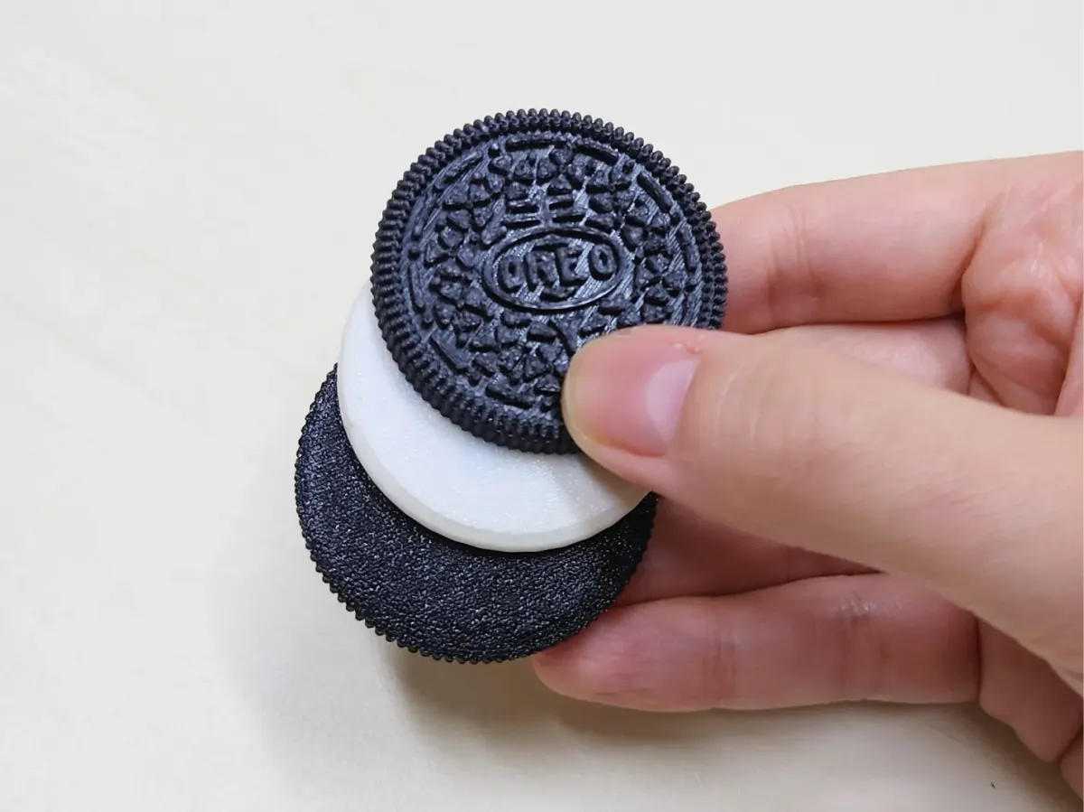 Deslizador magnético con forma de galletita