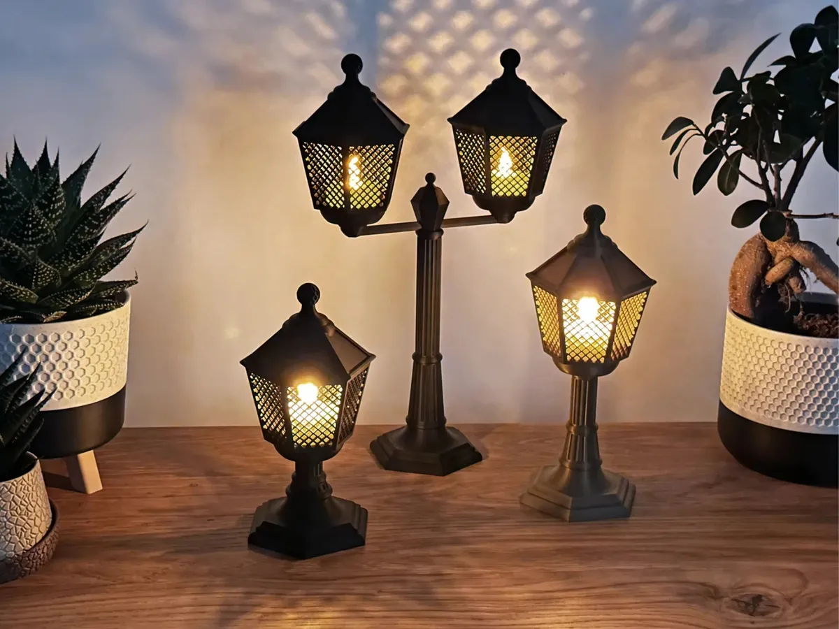 Farol de calle en miniatura portavela