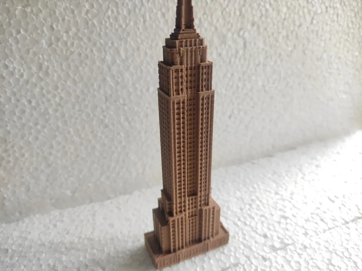 Maqueta del Empire State en miniatura