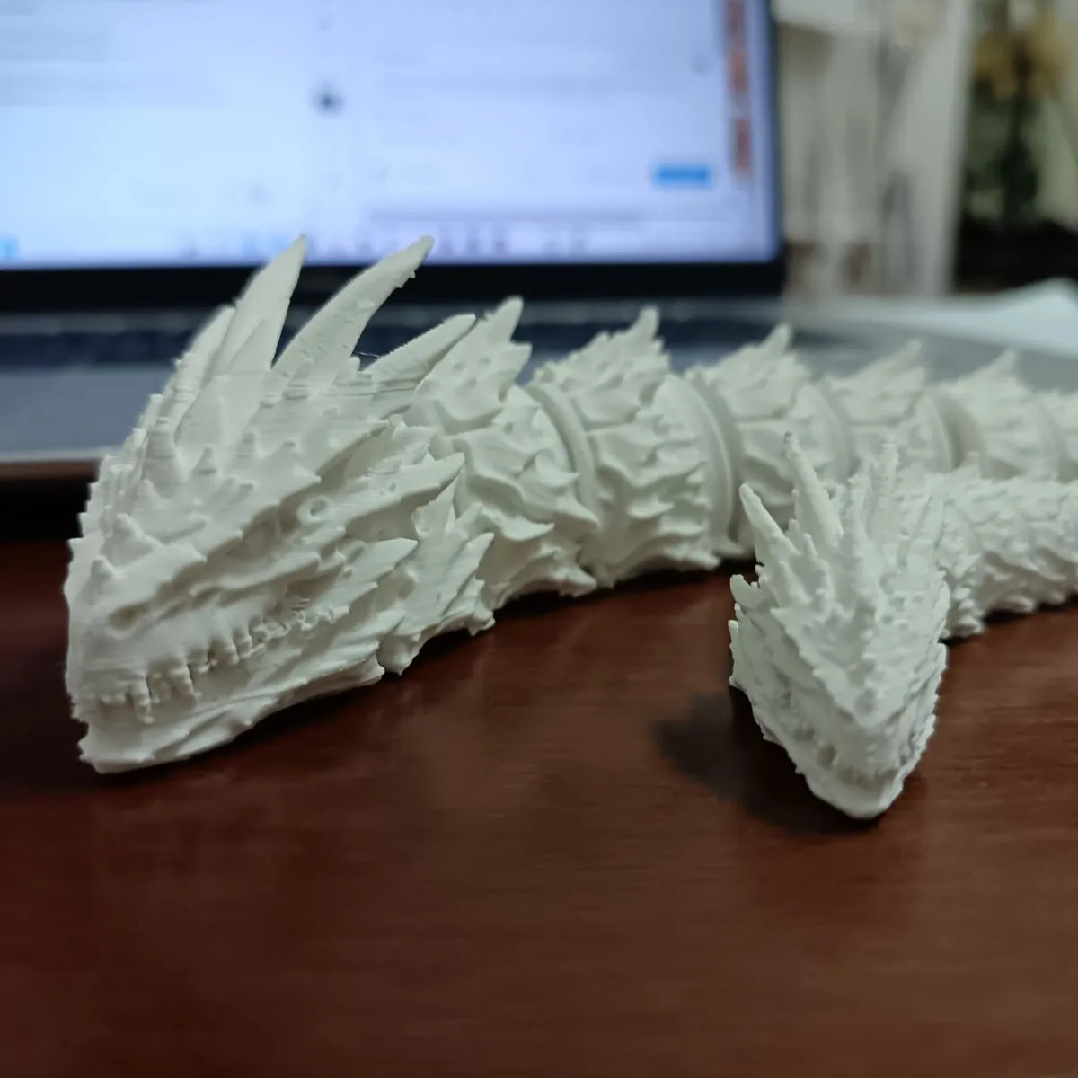 Dragón de hueso articulado