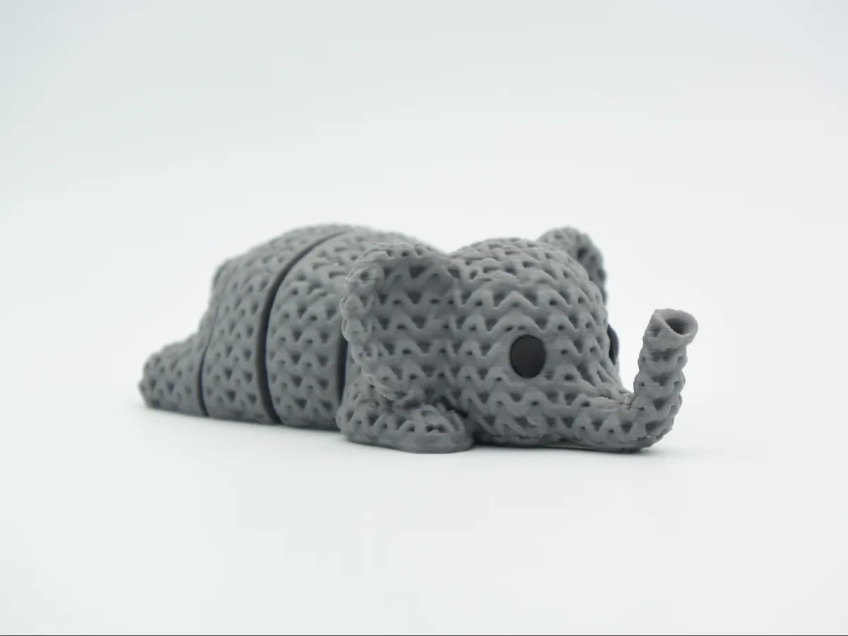 Elefante articulado con textura de tejido