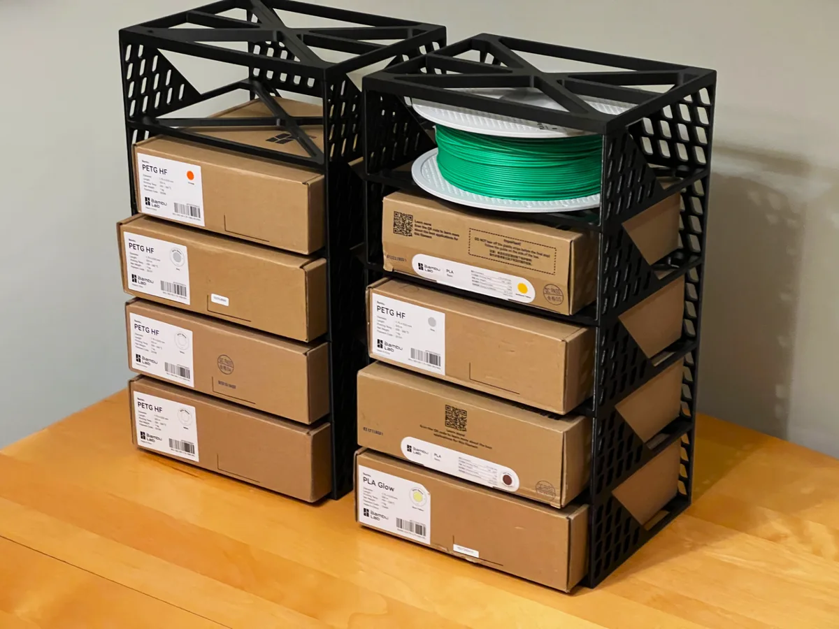 Bandejas apilables para guardar filamento