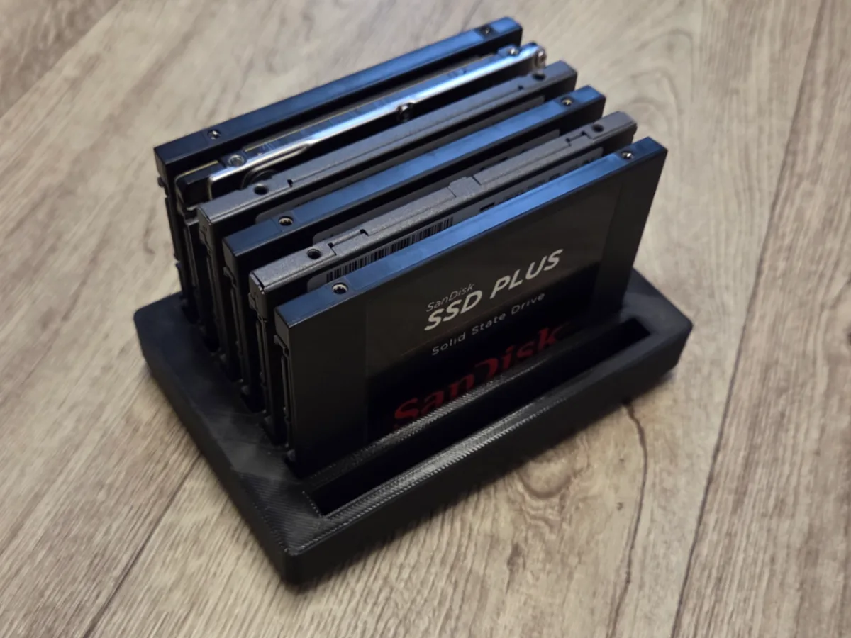 Soporte Gridfinity para siete discos sólidos