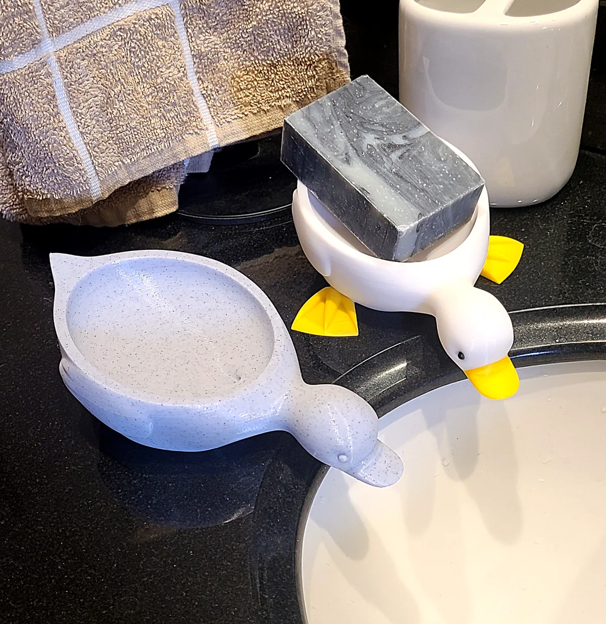 Jabonera con forma de patito