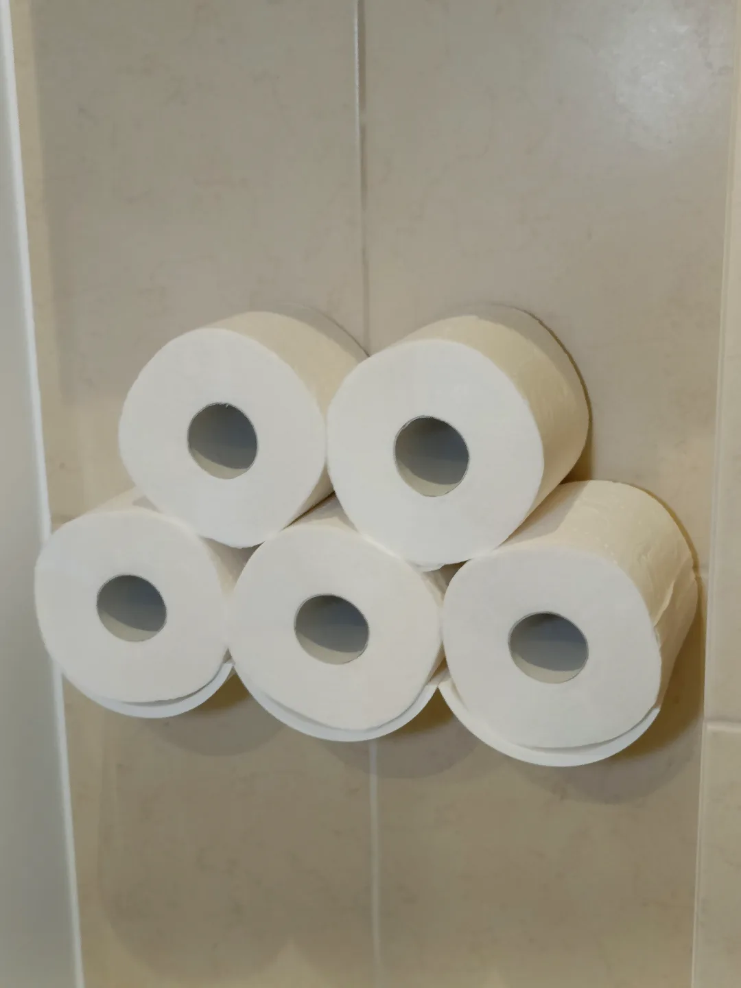 Repisa portarrollos angosta