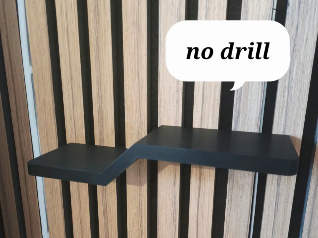 Estante escalonado para panel acústico