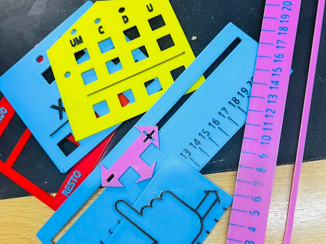 Material didáctico de lengua y matemática
