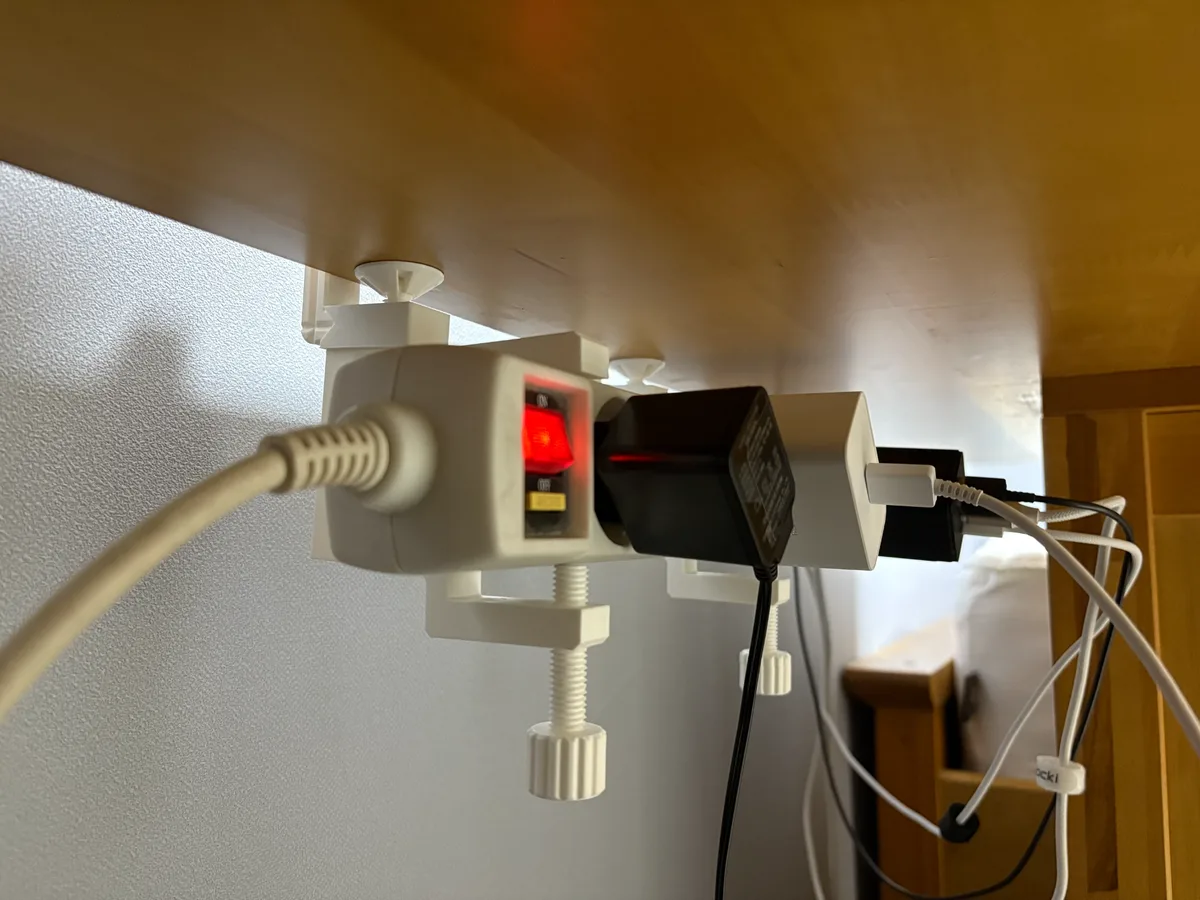 Soporte regulable para zapatilla eléctrica