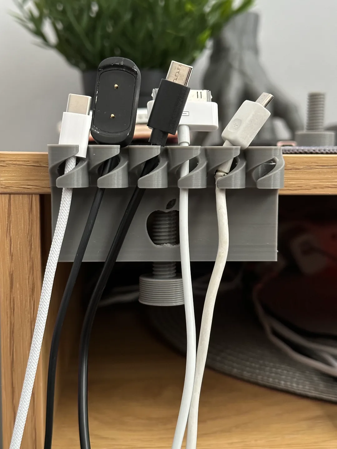 Organizador de cables de escritorio