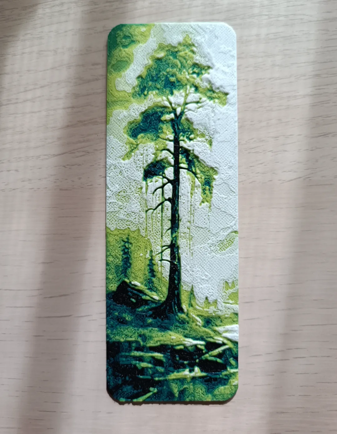Señalador de árbol misterioso