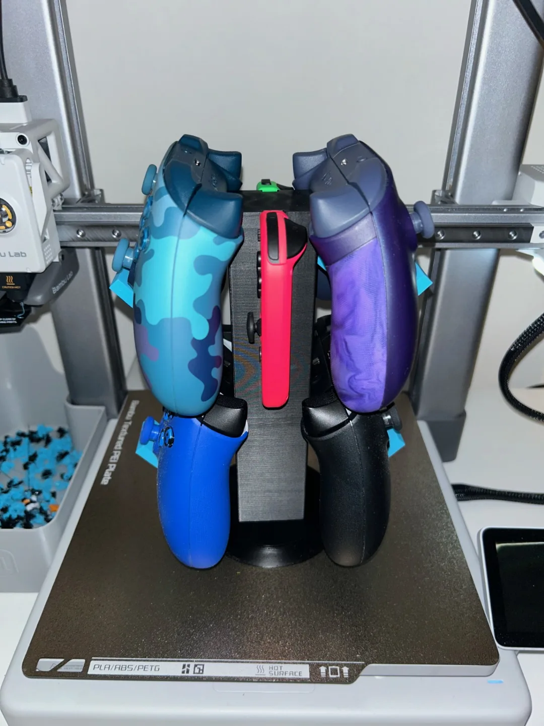 Soporte compacto para dos joysticks