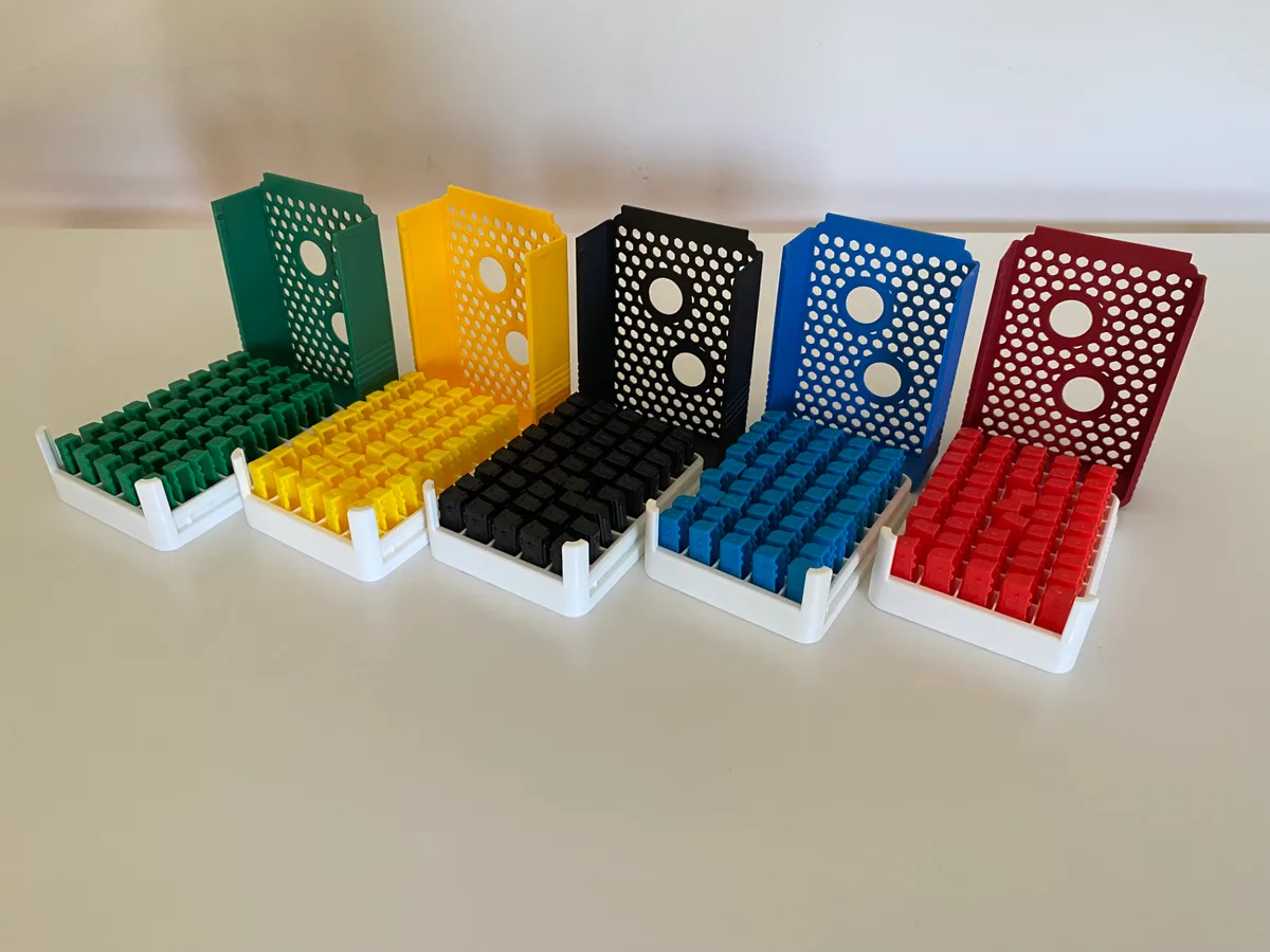 Organizador para juego de mesa de trenes