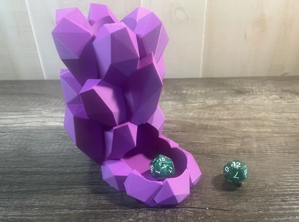 Torre de dados con forma de cristal