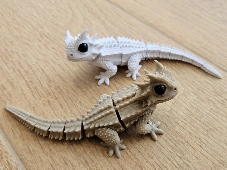Lagarto cornudo articulado