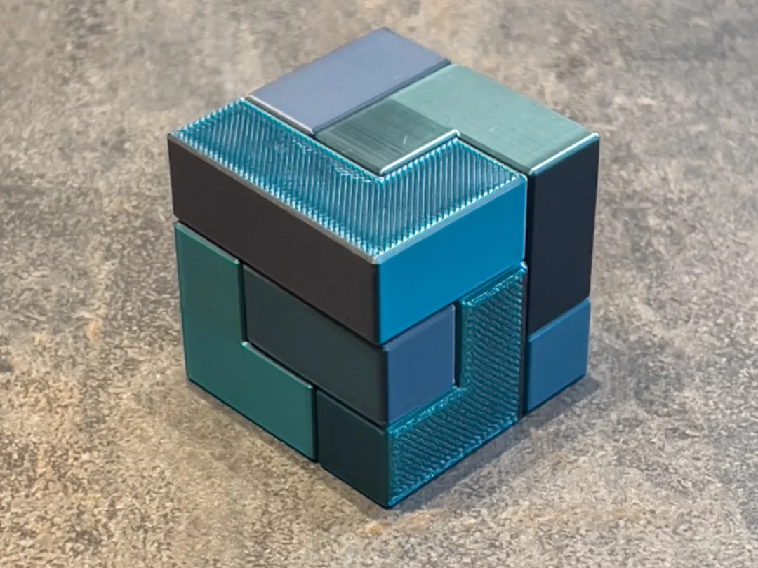 Rompecabezas de siete piezas en cubo