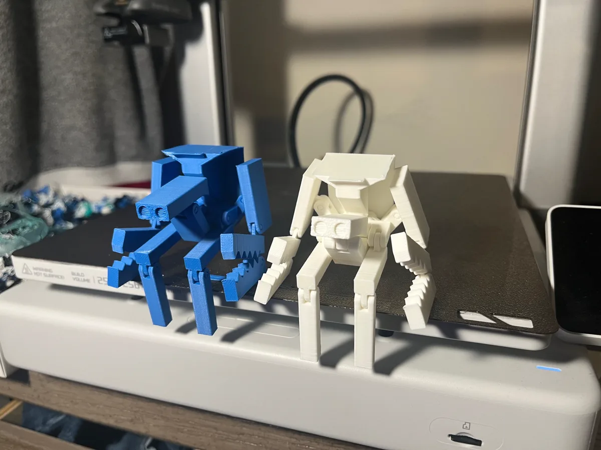 Robot que se transforma en cubo