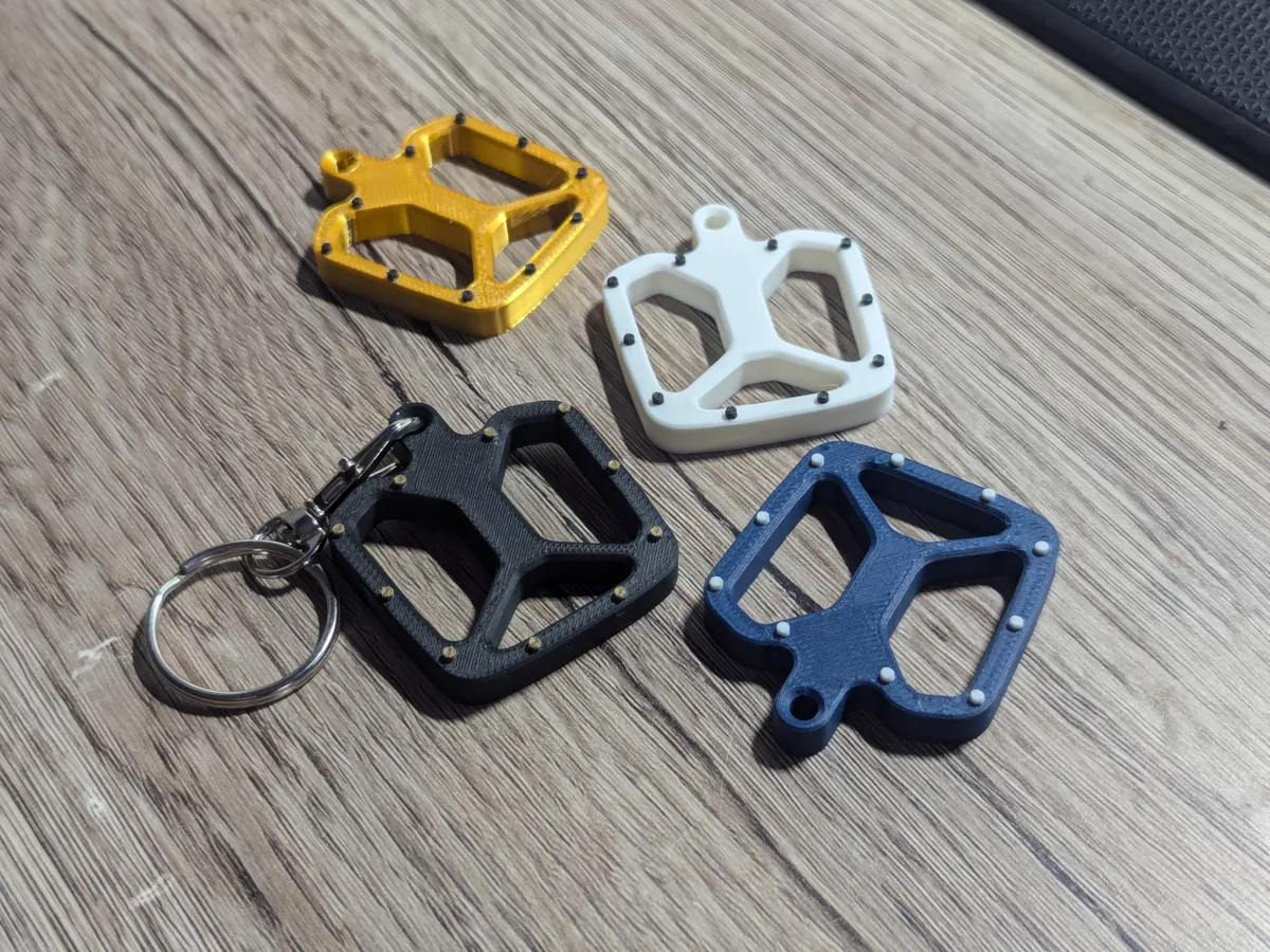 Llavero pedal de bicicleta