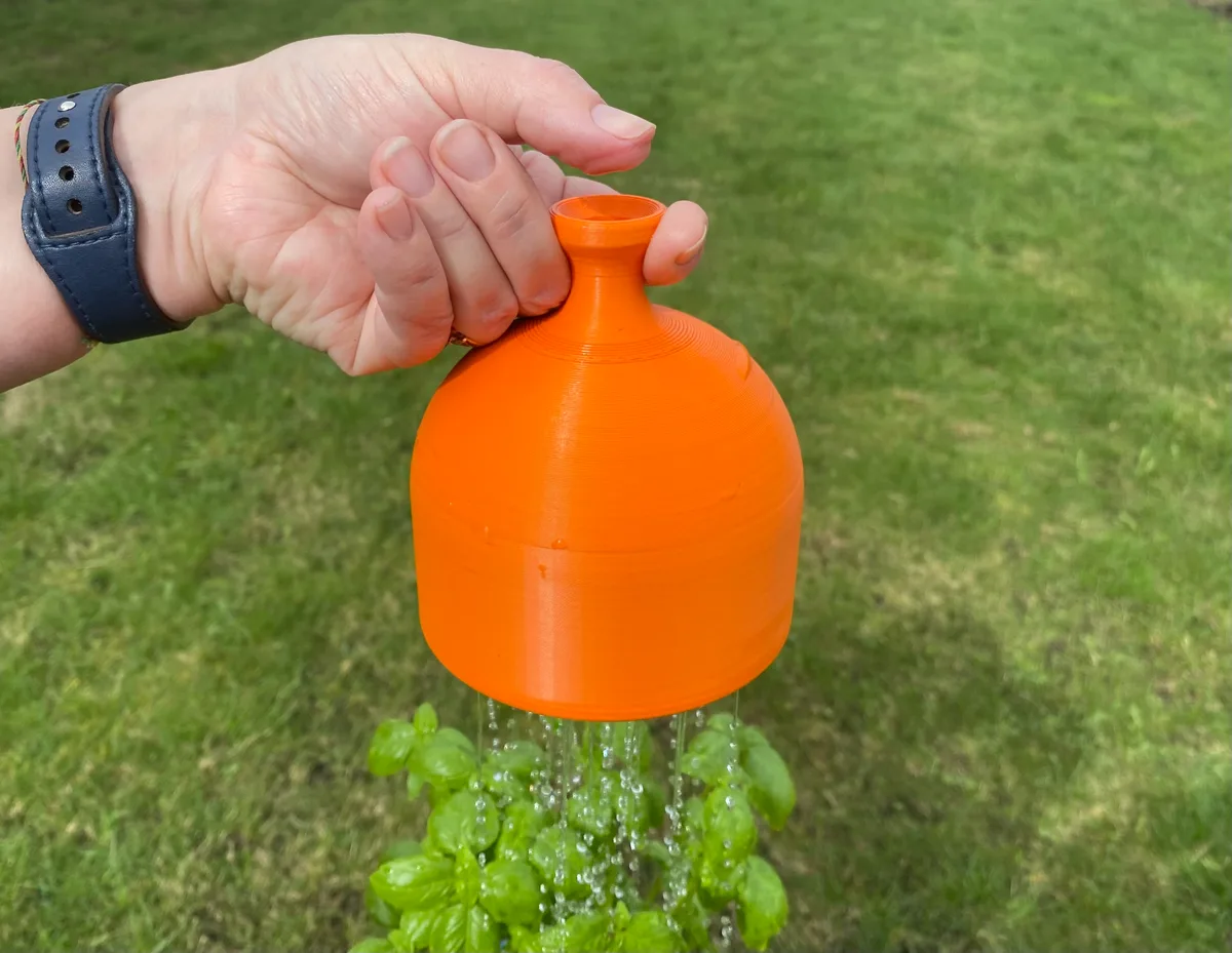 Regadera de pulgar para plantines