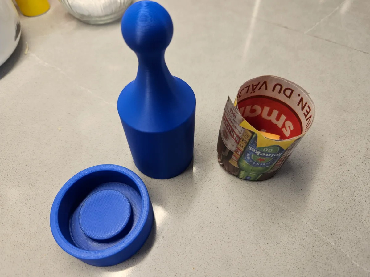 Armador de macetas de papel