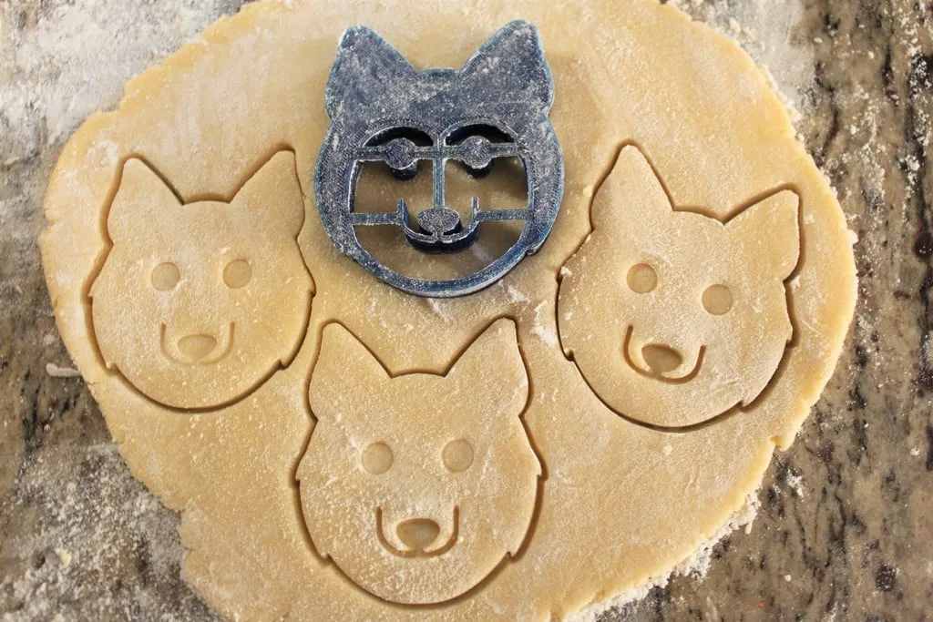 Cortante de galletitas con forma de husky