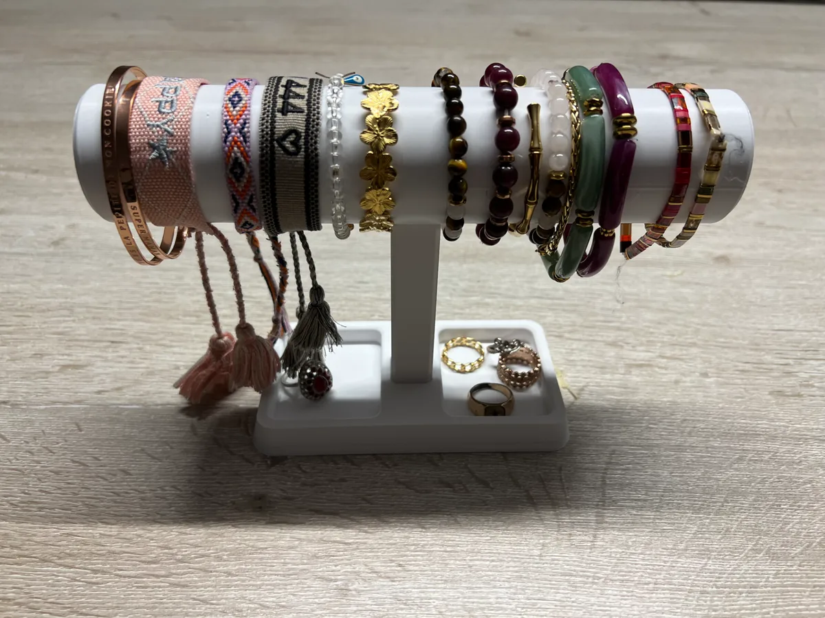 Exhibidor de pulseras